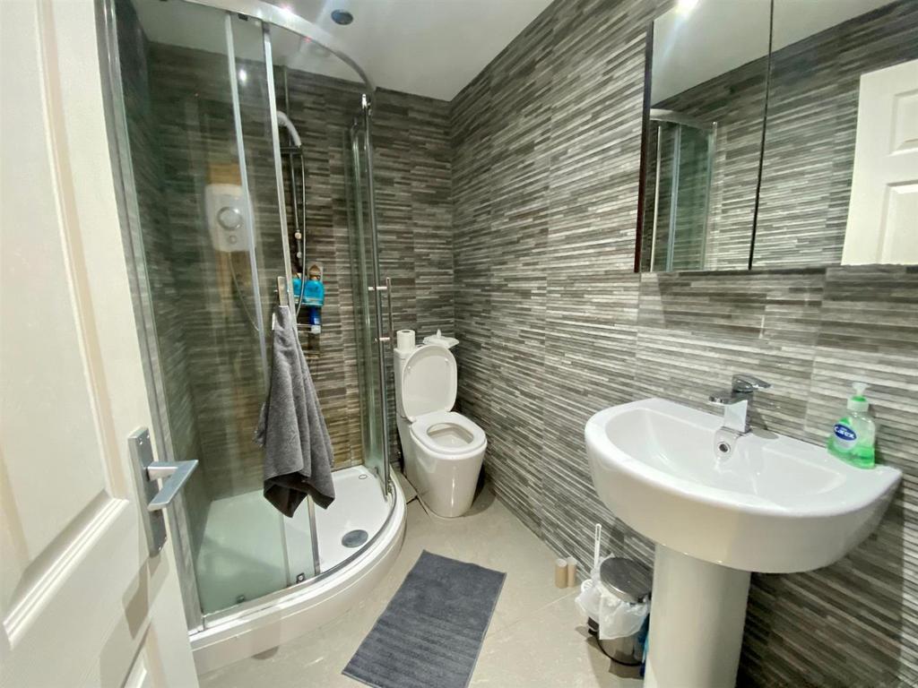 Bathroom.jpeg