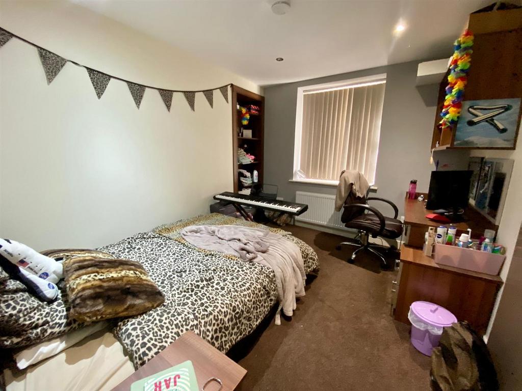 Bedroom 3.jpeg