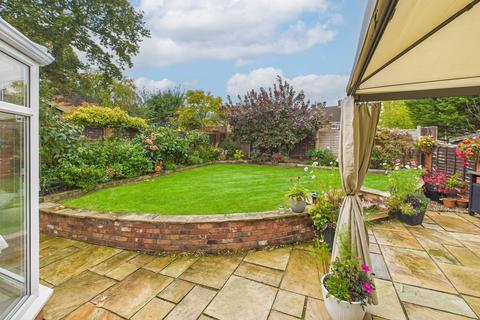 undefined, Holmes Drive, Rednal, B45