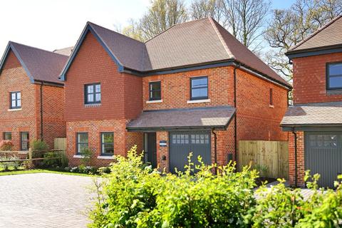 4 bedroom house for sale, Ridgley Road, Godalming GU8