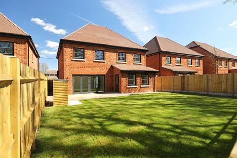4 bedroom house for sale, Ridgley Road, Godalming GU8