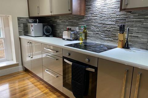 6 bedroom private hall to rent, Aalborg Place, Lancaster LA1