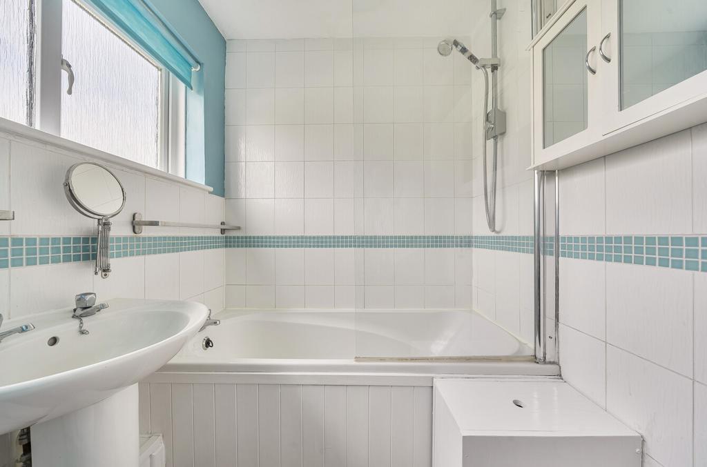 1364958-6-68e7cde...