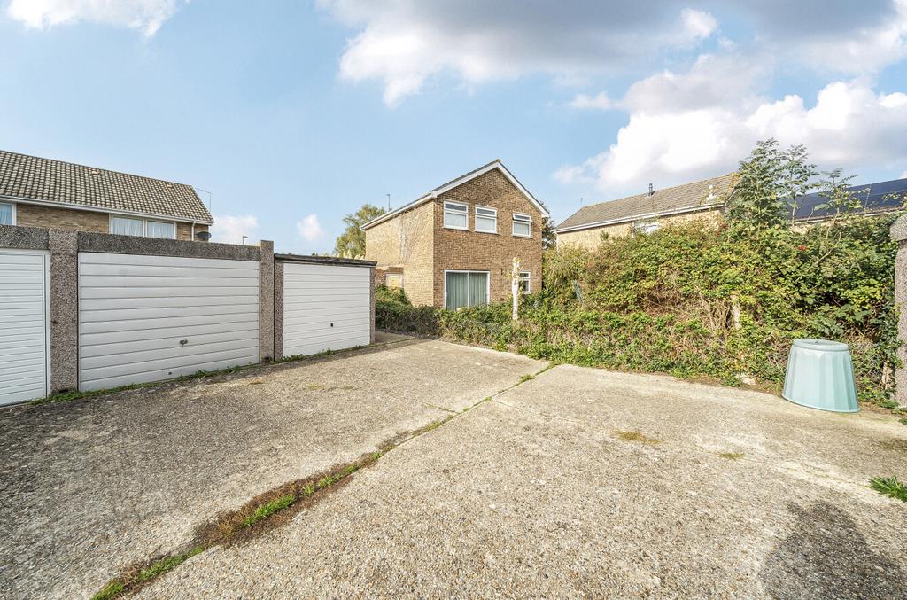 1364958-17-68e7ce...