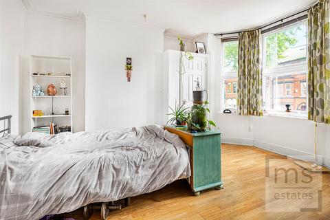 5 bedroom terraced house to rent, Lenton Boulevard, Nottingham NG7
