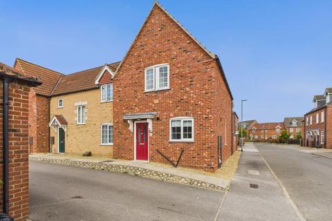 3 bedroom end of terrace house for sale, POPPY CLOSE, SPALDING, LINCOLNSHIRE, PE11