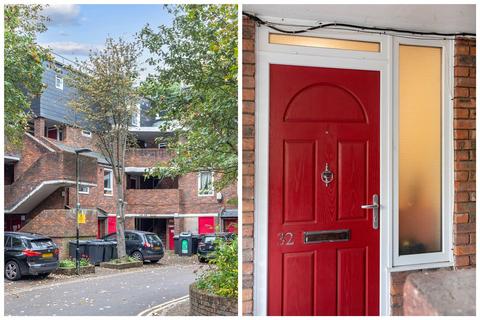 1 bedroom apartment for sale, Reedham Close, London, N17