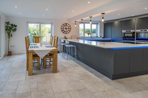 6 bedroom detached house for sale, Mill Street, Gislingham, Eye, Suffolk, IP23