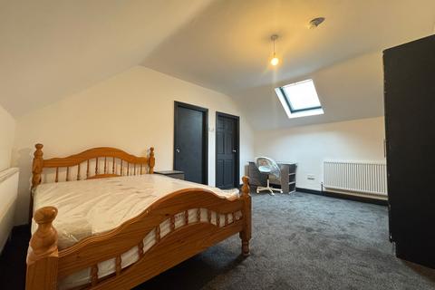 1 bedroom flat to rent, Leeds LS3