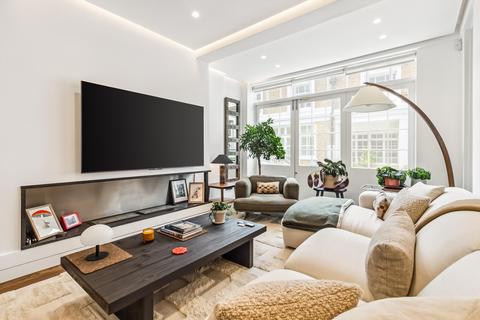 4 bedroom end of terrace house to rent - Denbigh Close, London, W11