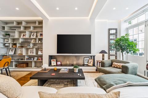 4 bedroom end of terrace house to rent, Denbigh Close, London, W11