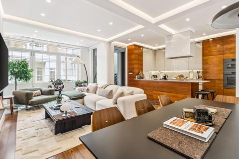 4 bedroom end of terrace house to rent, Denbigh Close, London, W11