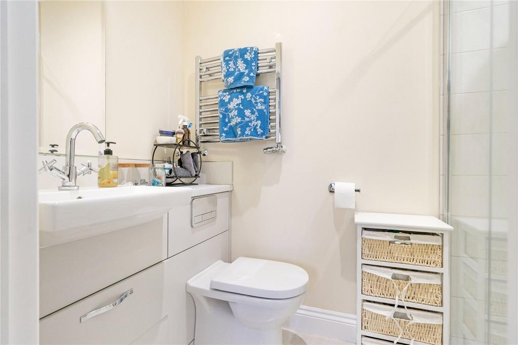 Ensuite