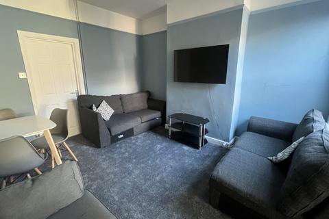 5 bedroom terraced house to rent, Lincoln LN2