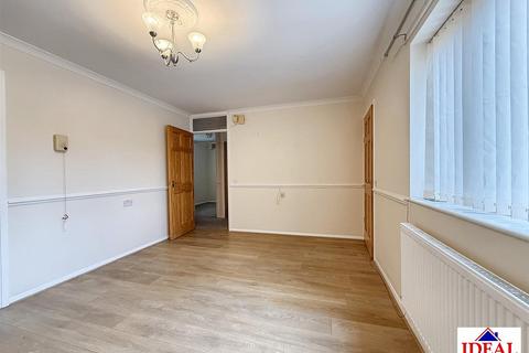 undefined, Moat Hills Court, Bentley, Doncaster