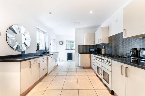 undefined, Cavendish Avenue, Harrow, HA1