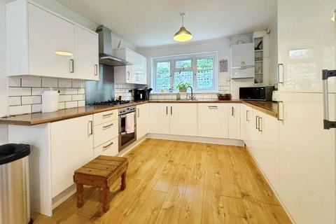 undefined, Beech Glen, Bracknell, Berkshire