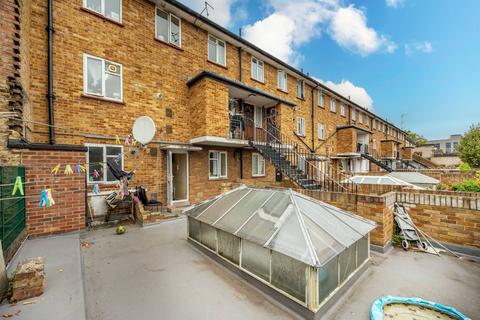 undefined, Barking Road, East Ham, London, E6
