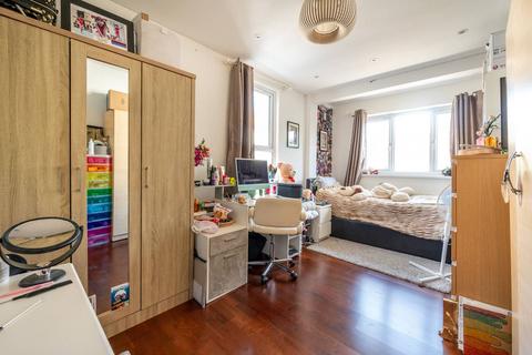 undefined, Stratford Road, Plaistow, London, E13