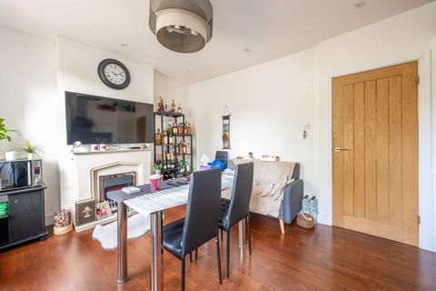 Stratford Road, Plaistow, London, E13
