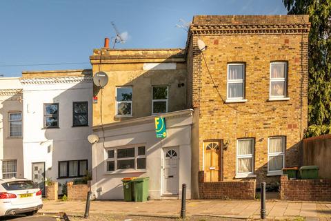 Stratford Road, Plaistow, London, E13