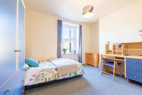 4 bedroom private hall to rent, Percy Road, Lancaster LA1