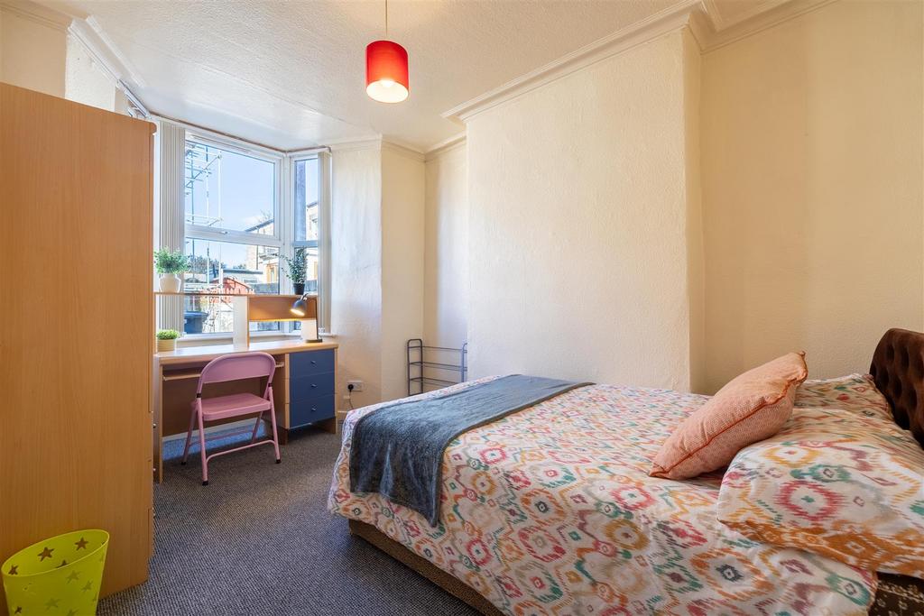 5 Percy Street 8.jpg