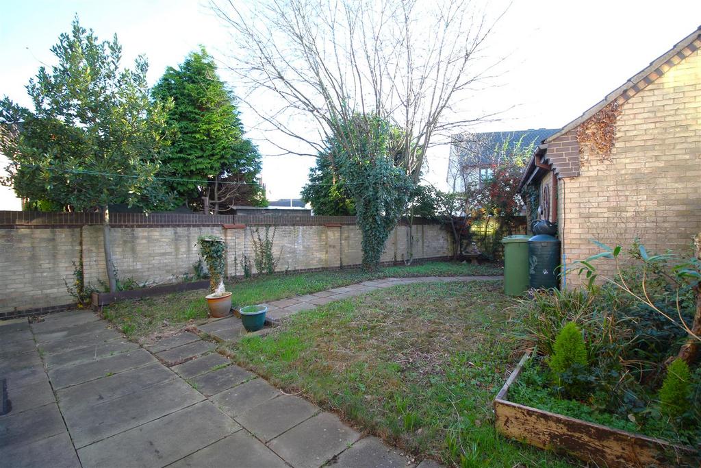 Garden 2 .JPG