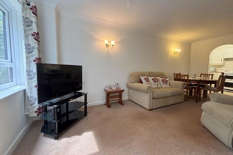 undefined, Wellington Road, Bournemouth BH8