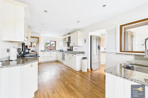 37 Orchard Gate, Dolton, Winkleigh, EX19 8QZ