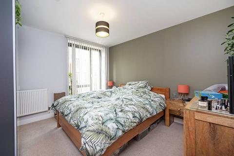 1 bedroom flat to rent, Truman Walk, Bow, London, E3