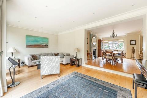 4 bedroom detached house for sale, Cavendish Drive, Edgware, HA8