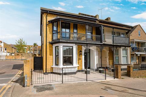 undefined, Heygate Avenue, Southend-On-Sea