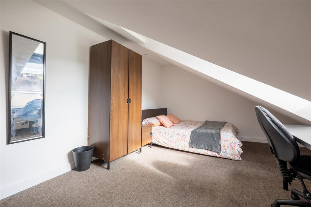 Pitt Street Flat 8 5.jpg
