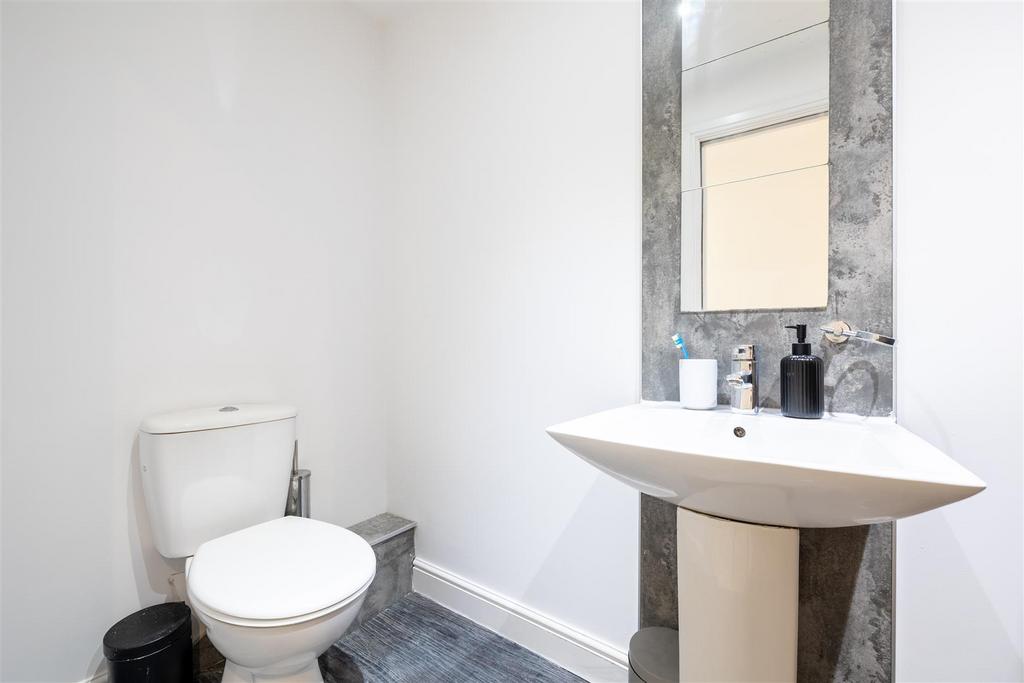 Pitt Street Flat 7 5.jpg