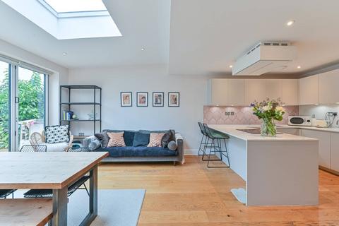3 bedroom terraced house for sale, Crystal Palace Road, East Dulwich, SE22