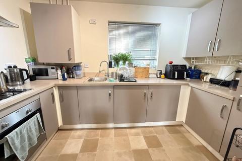 2 bedroom apartment for sale, Old Towcester Road, Northampton NN4