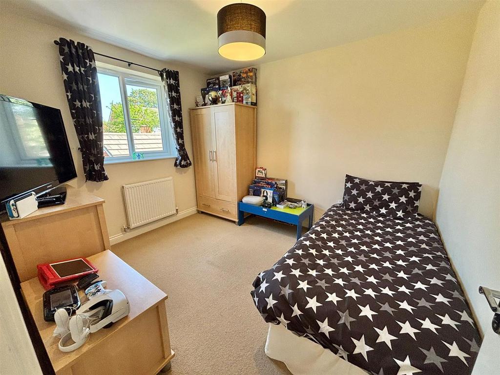 Bedroom 5
