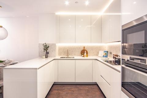 2 bedroom apartment to rent, Thornes House 4 Charles Clowes Walk, London SW11