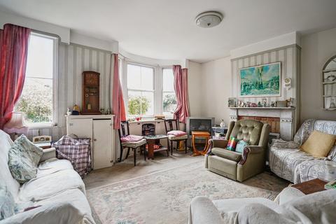 4 bedroom detached house for sale, Park Road, Farnham Royal SL2