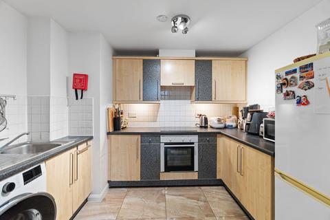 1 bedroom flat for sale, Sopwith Way, Kingston Upon Thames KT2