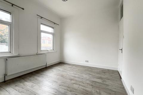 undefined, Hertford Road, Edmonton, N9