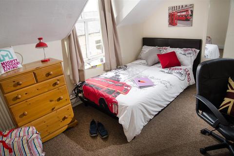 4 bedroom private hall to rent, Prospect Street, Lancaster LA1