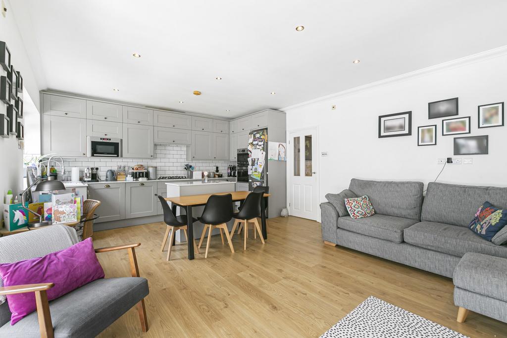 Reception/Kitchen