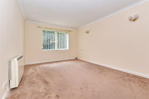 undefined, 21 Homeville House, Hendford BA20
