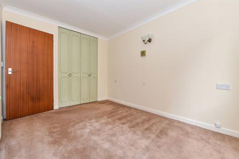 undefined, 21 Homeville House, Hendford BA20