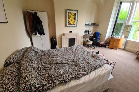 9 bedroom house to rent, Hyde Park Terrace, Leeds LS6
