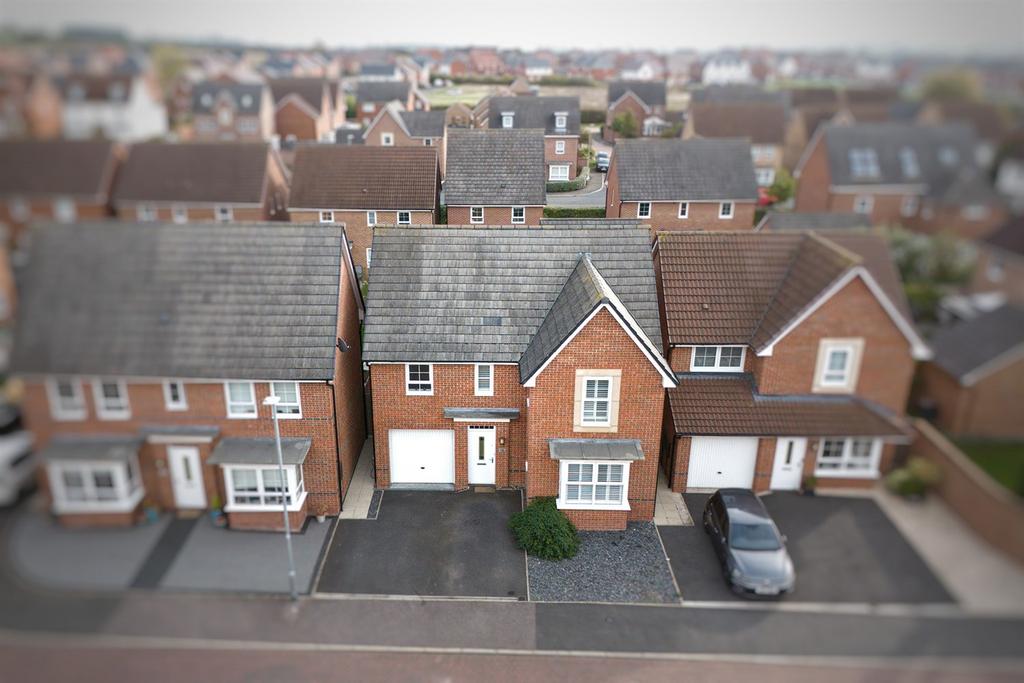 Sand Martin Close