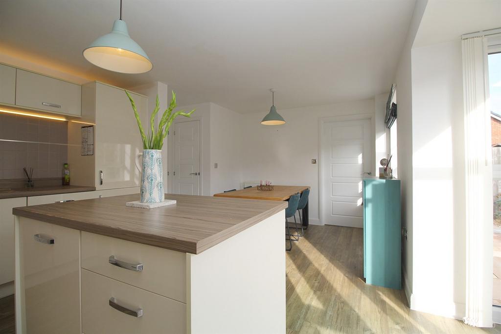 Kitchen / Diner