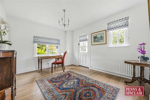 undefined, The Warren, Caversham, RG4 7TQ